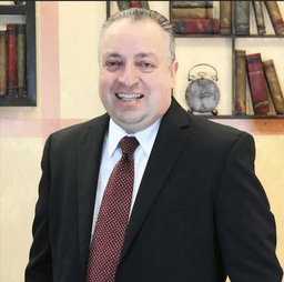 Dr. Hernan Castano